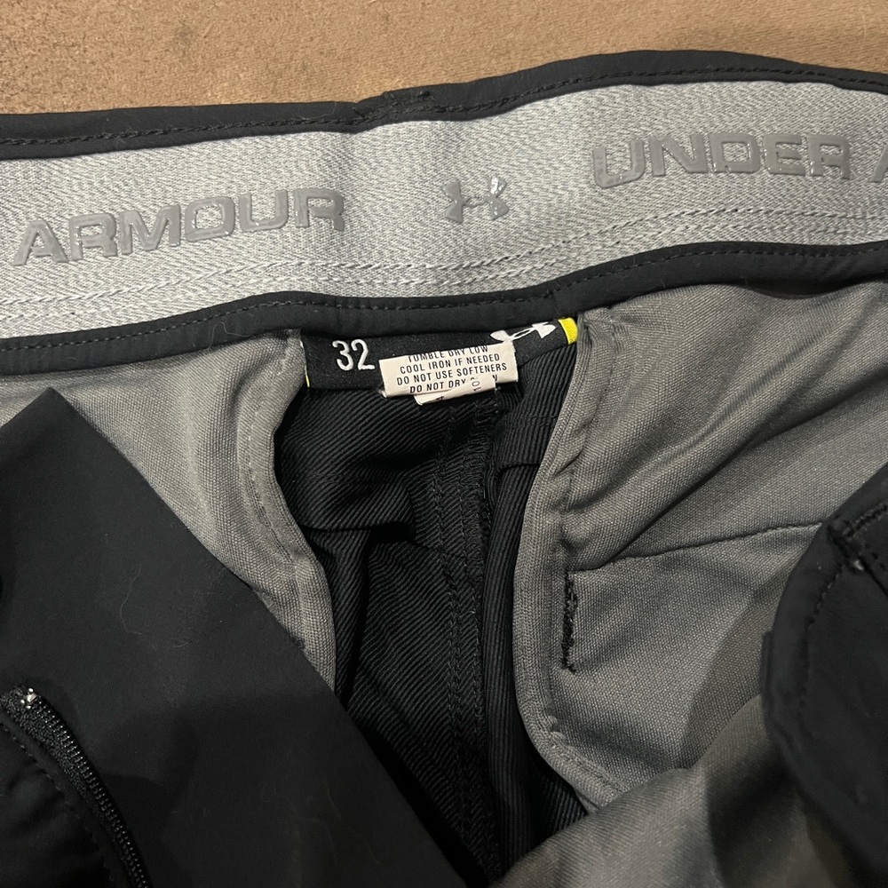 Under armour golf shorts